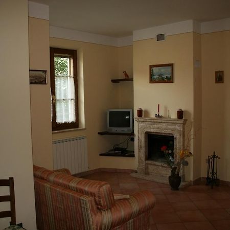 Casa Vacanze San Francesco Bagni San Filippo Δωμάτιο φωτογραφία